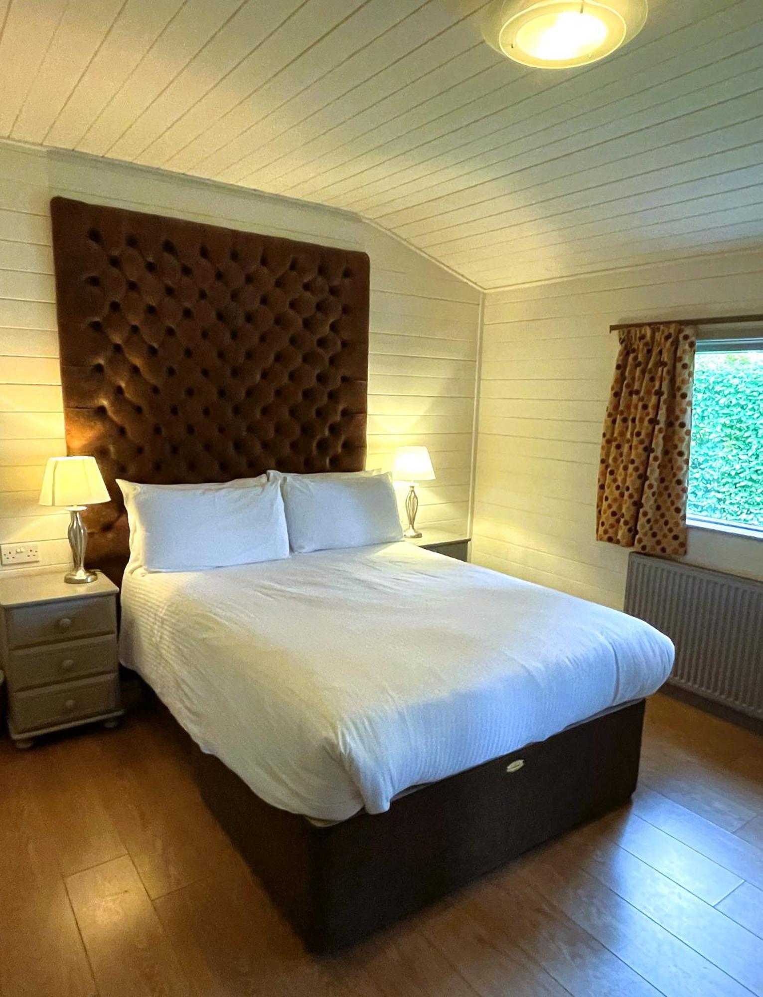 Lusty Beg Island Hotel Kesh Room photo