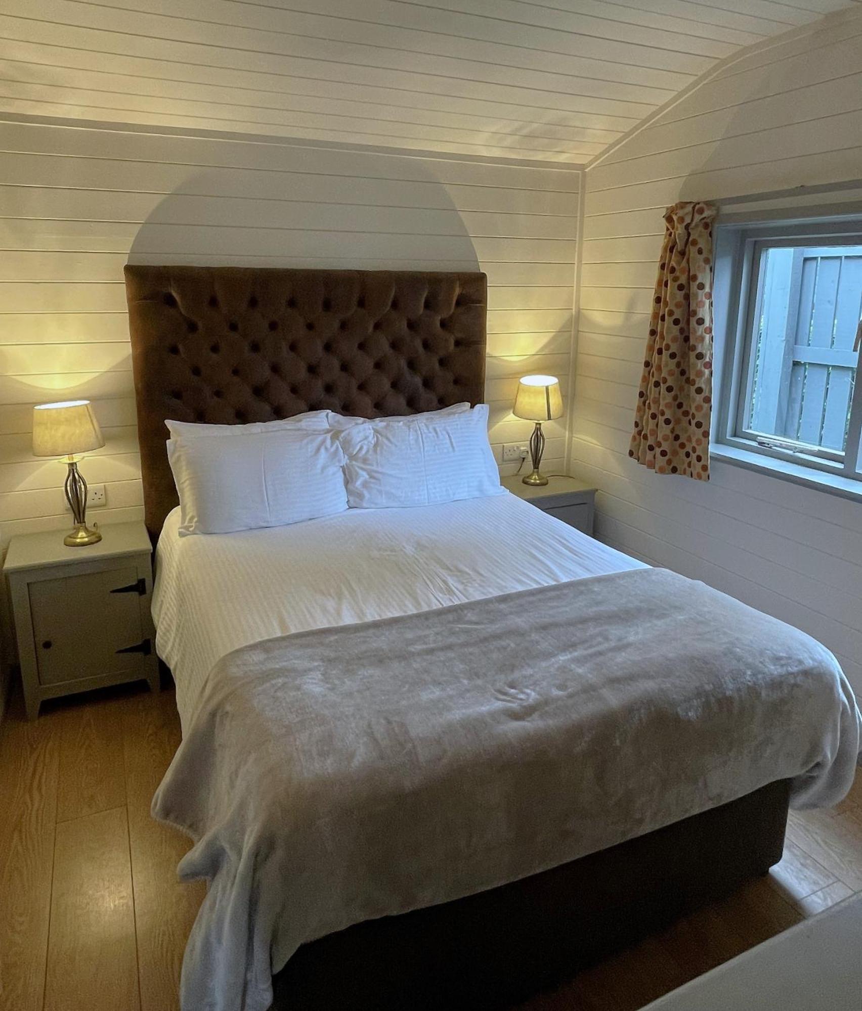 Lusty Beg Island Hotel Kesh Room photo